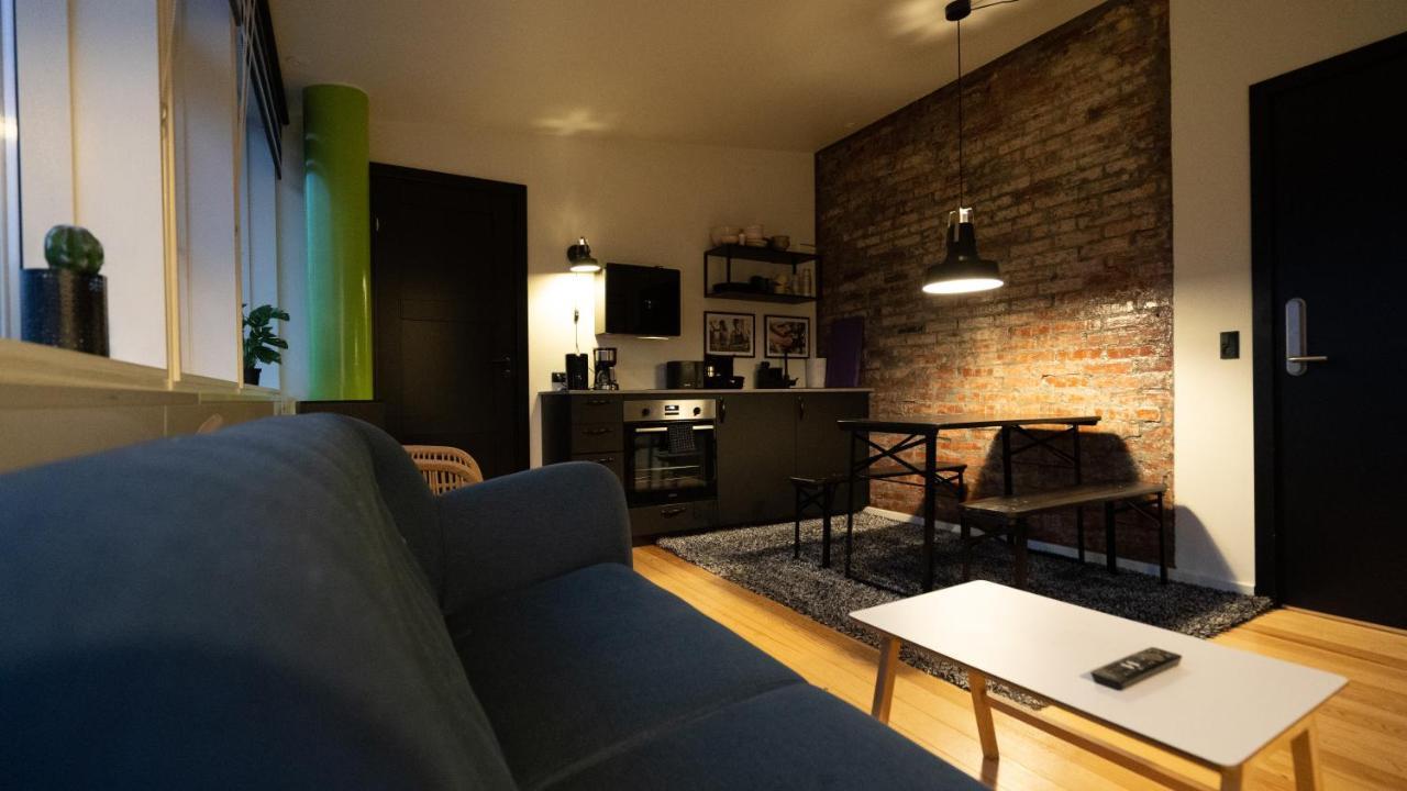 Broncks Apartment 2 - Modern 2-Bedroom In The Heart Of Tórshavn Екстериор снимка